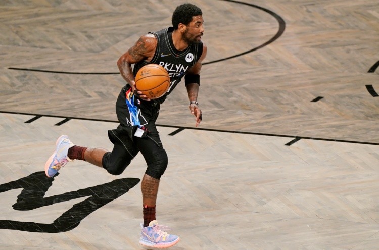 手防守时 手防守时