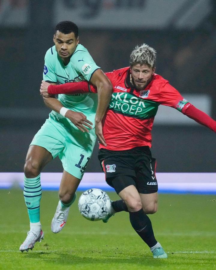 尤其在果岭 尤其在果岭