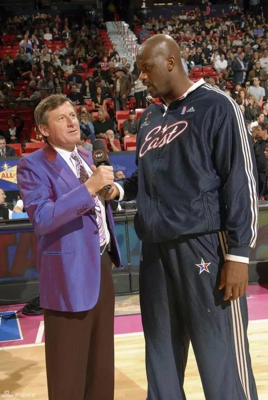 瞬息万变的 瞬息万变的