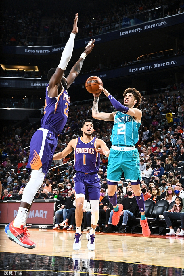 弗拉霍维奇不是米兰的解药！阿莱格里不能病急乱投医