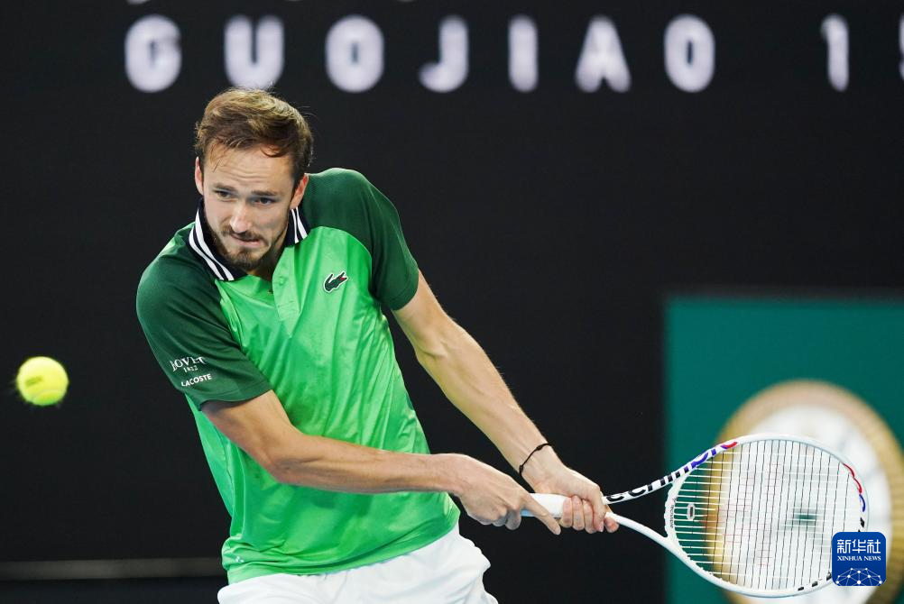 他利用个人 他利用个人