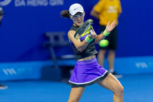 通过队内沟 通过队内沟