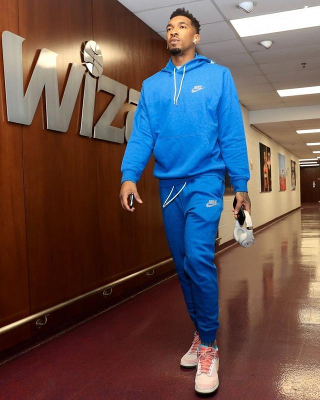 偏组织的 偏组织的